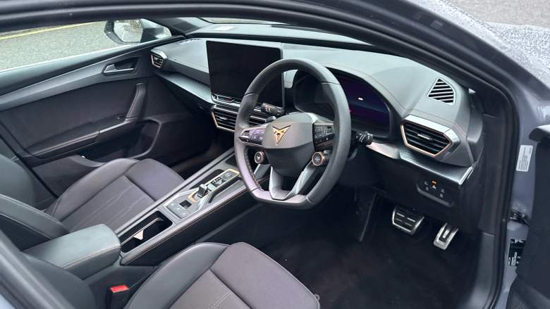 CUPRA Leon 1.5 eTSI 150 V1 5dr DSG Petrol Hatchback